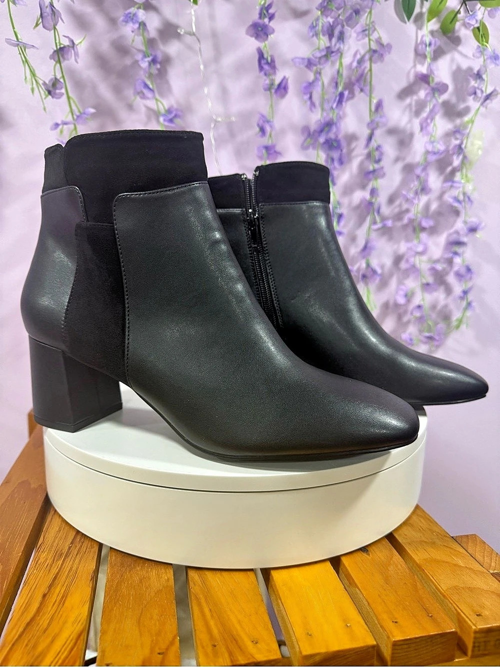 Bella Vita Black Ankle Boots US 11 NWOT